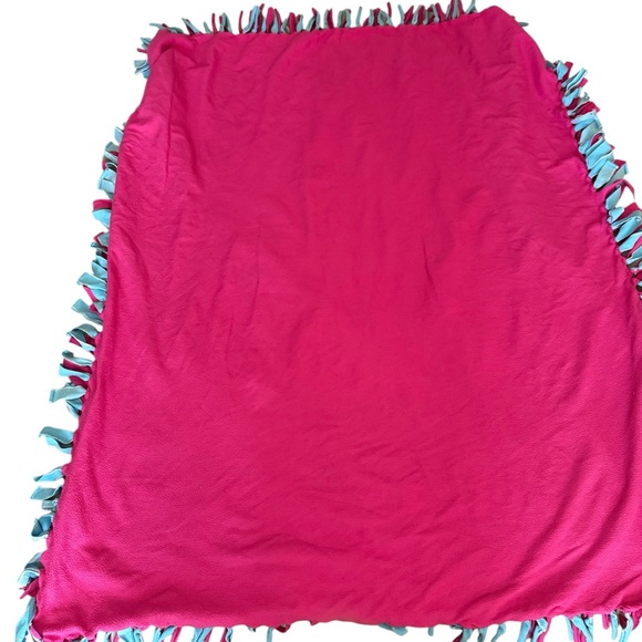 Doc McStuffins Throw Blanket - Picture 2 of 2